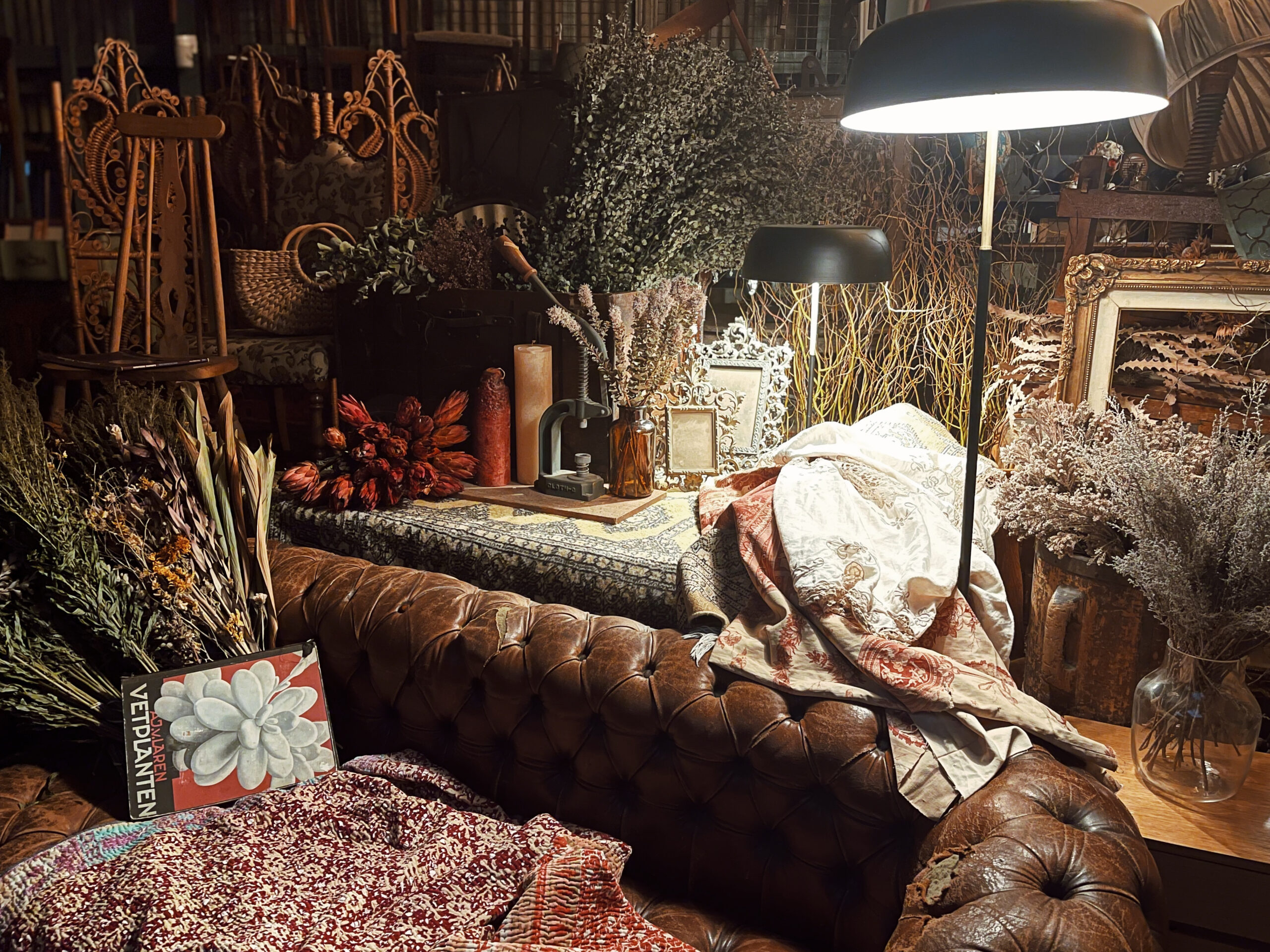 Candle MIMOSA の定期装飾 - オリジナルアロマキャンドルのお店